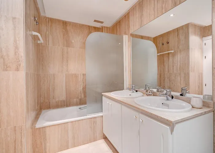 Terrazas Del Duque I 1a020 *